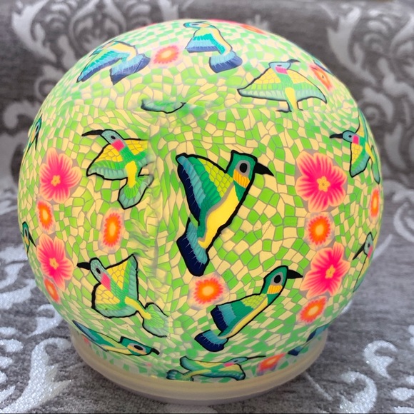 Mosaic hummingbird night light - Picture 2 of 5